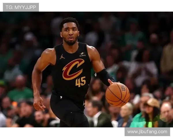 多诺万米切尔的篮球传奇之路与未来展望分析