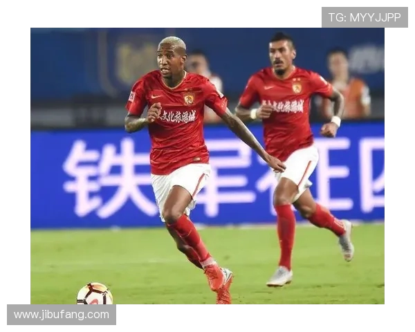 拜仁与恒大对决球迷热议赛况与球队表现的精彩点评