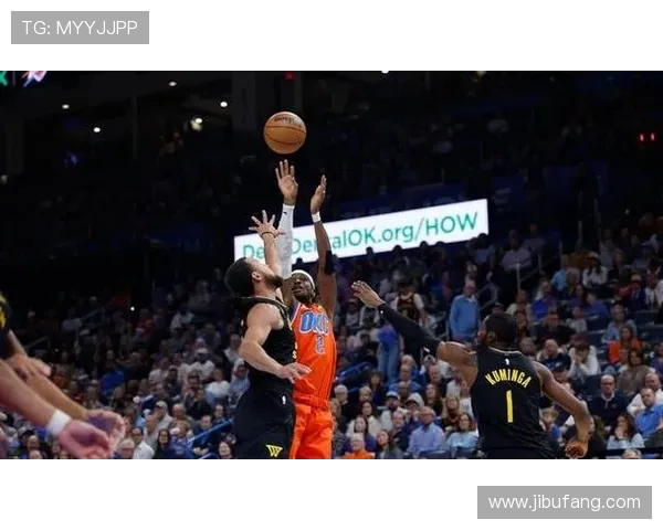 雷霆勇士精彩对决全场录像回放分析与精彩瞬间回顾