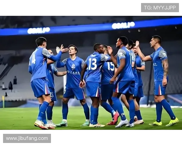 鲁能与国安对决的比赛地点揭晓引发球迷热议与期待