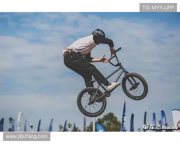 武汉极限运动队与杭州极限运动队耐力对决赛后复盘分析与总结 武汉极限运动队与杭州极限运动队耐力对决赛后复盘分析与总结