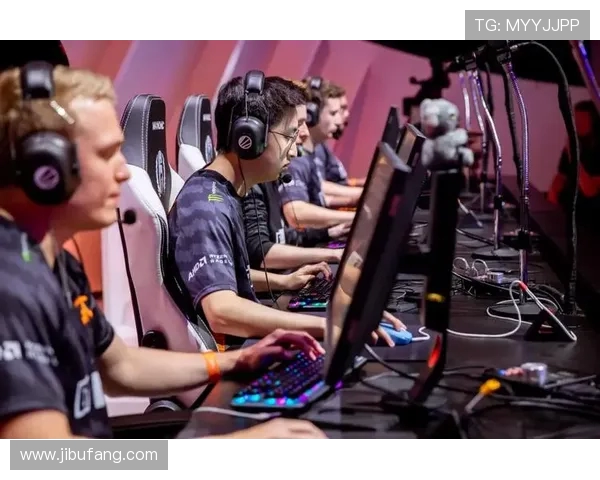 V5在Major赛中的实力展现与战术分析全面解读 V5在Major赛中的实力展现与战术分析全面解读